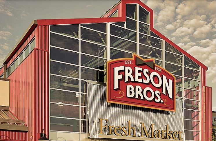 Picture of the Freson Bros Market Grocery Store